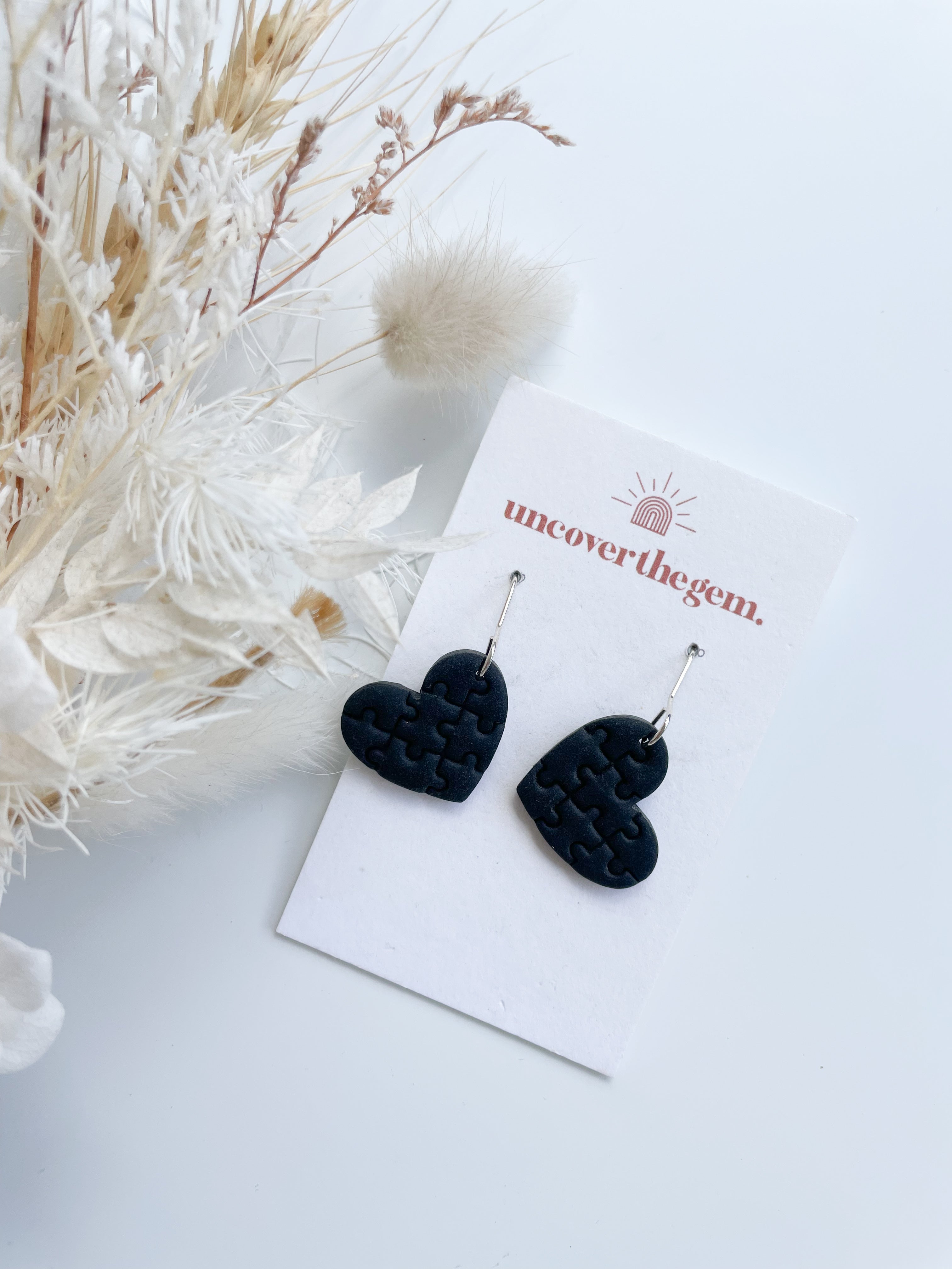 Black Puzzle Hearts