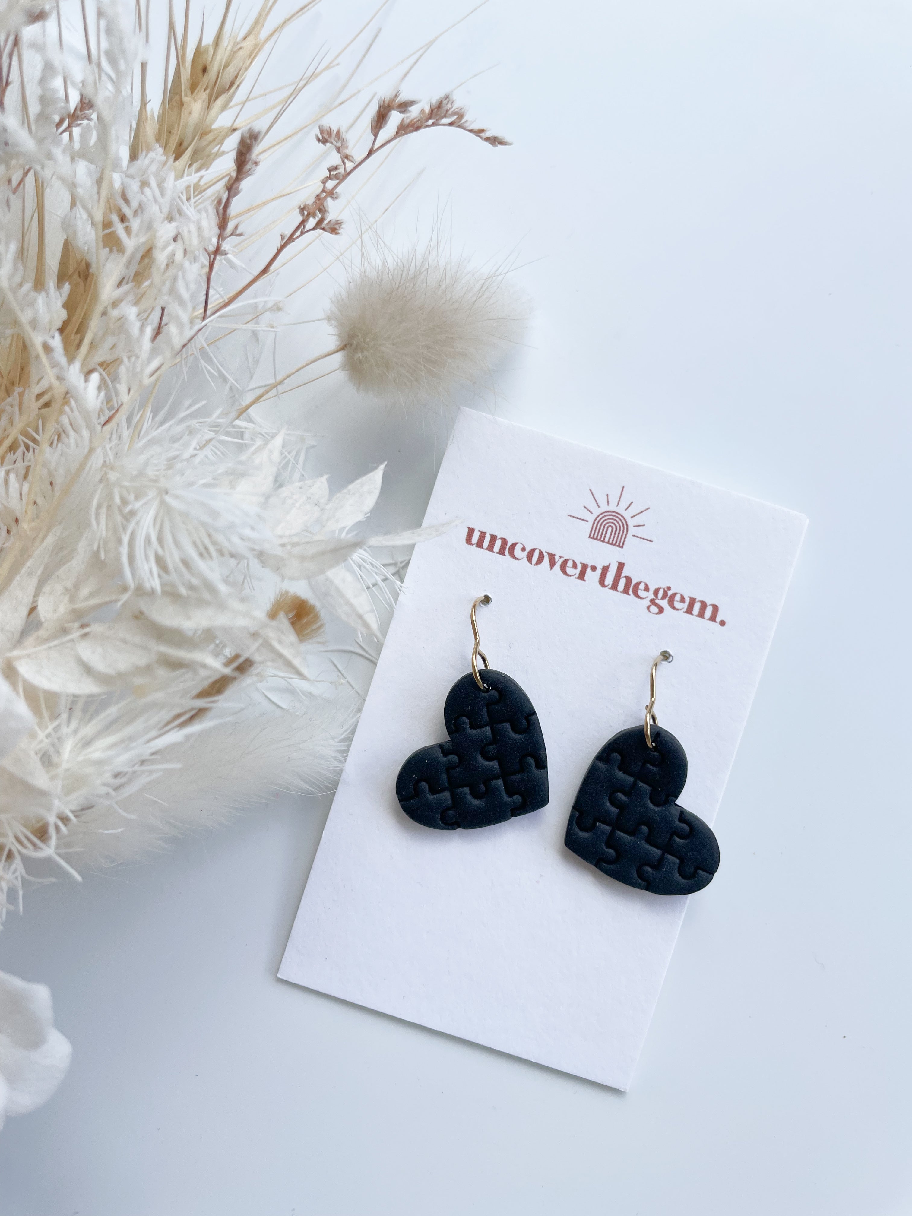 Black Puzzle Hearts