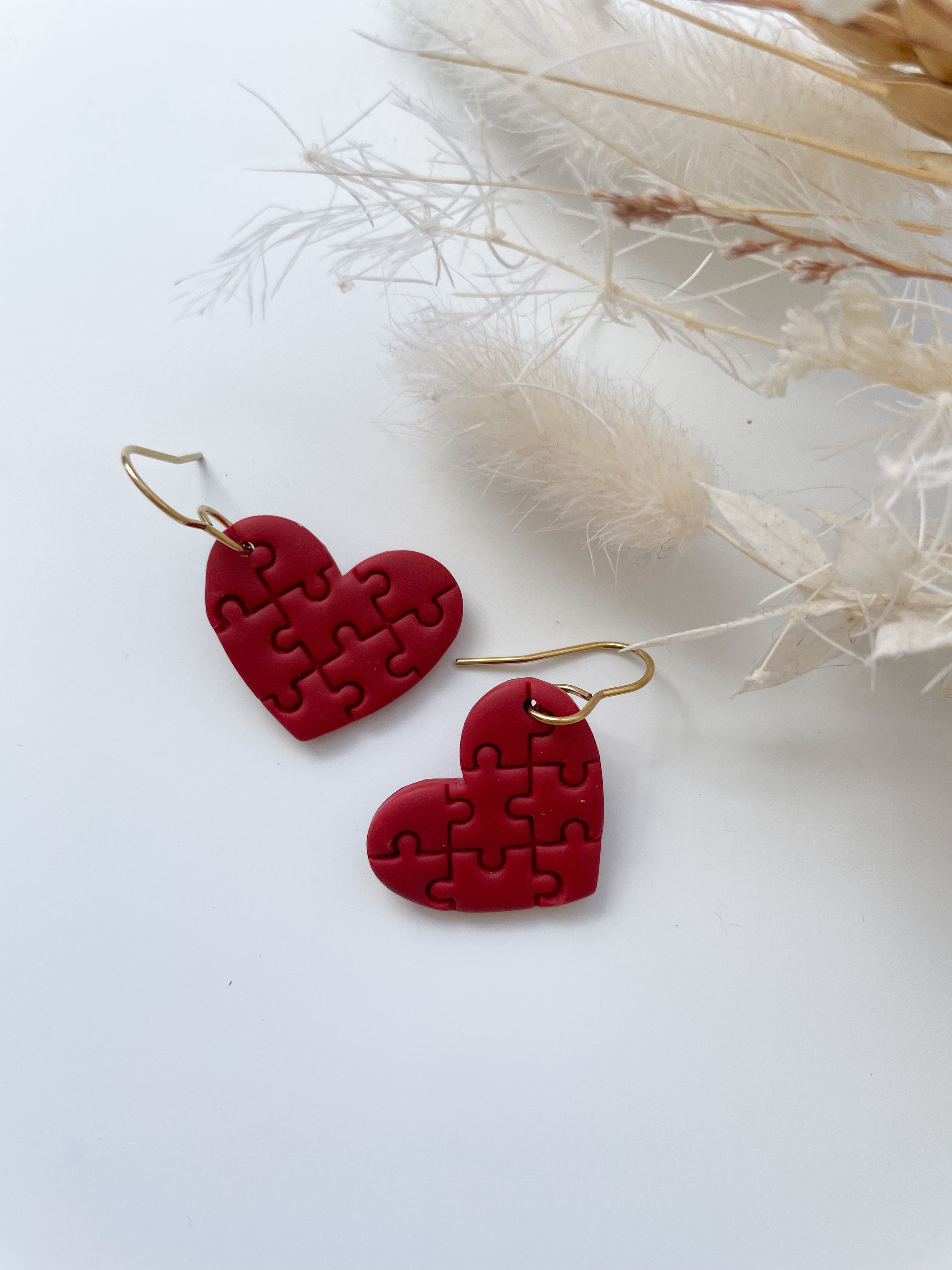 Red Puzzle Hearts