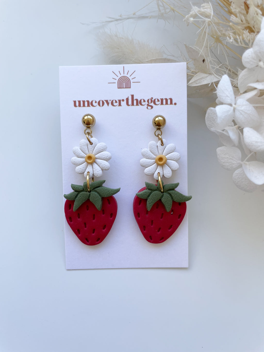 Daisies & Strawberries