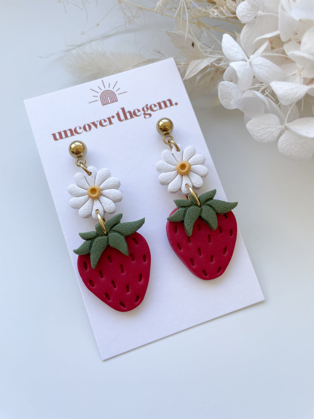 Daisies & Strawberries
