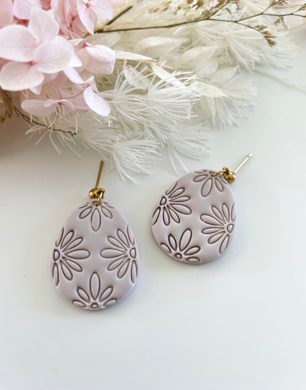 Purple floral egg