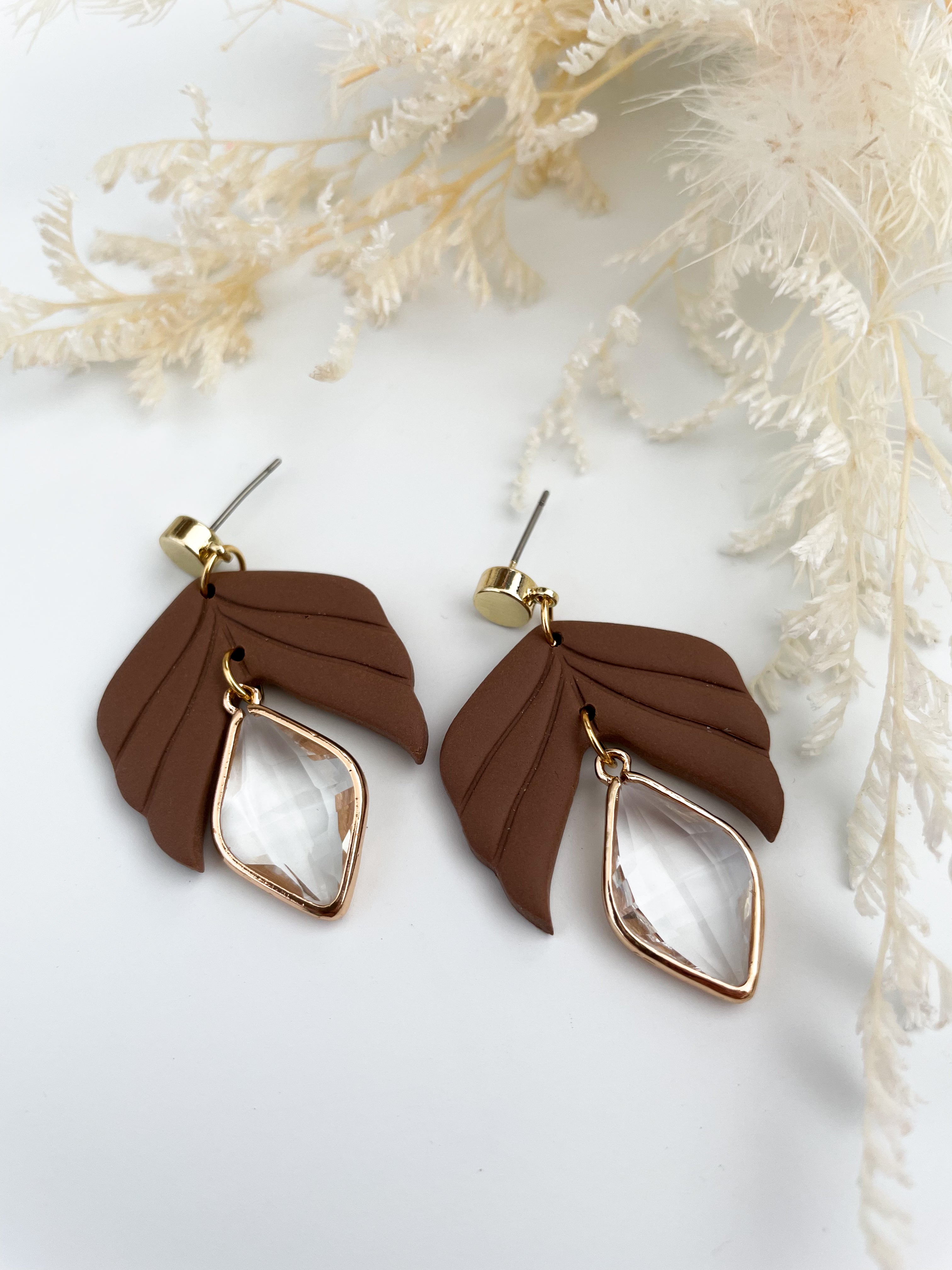 Brown diamond drops