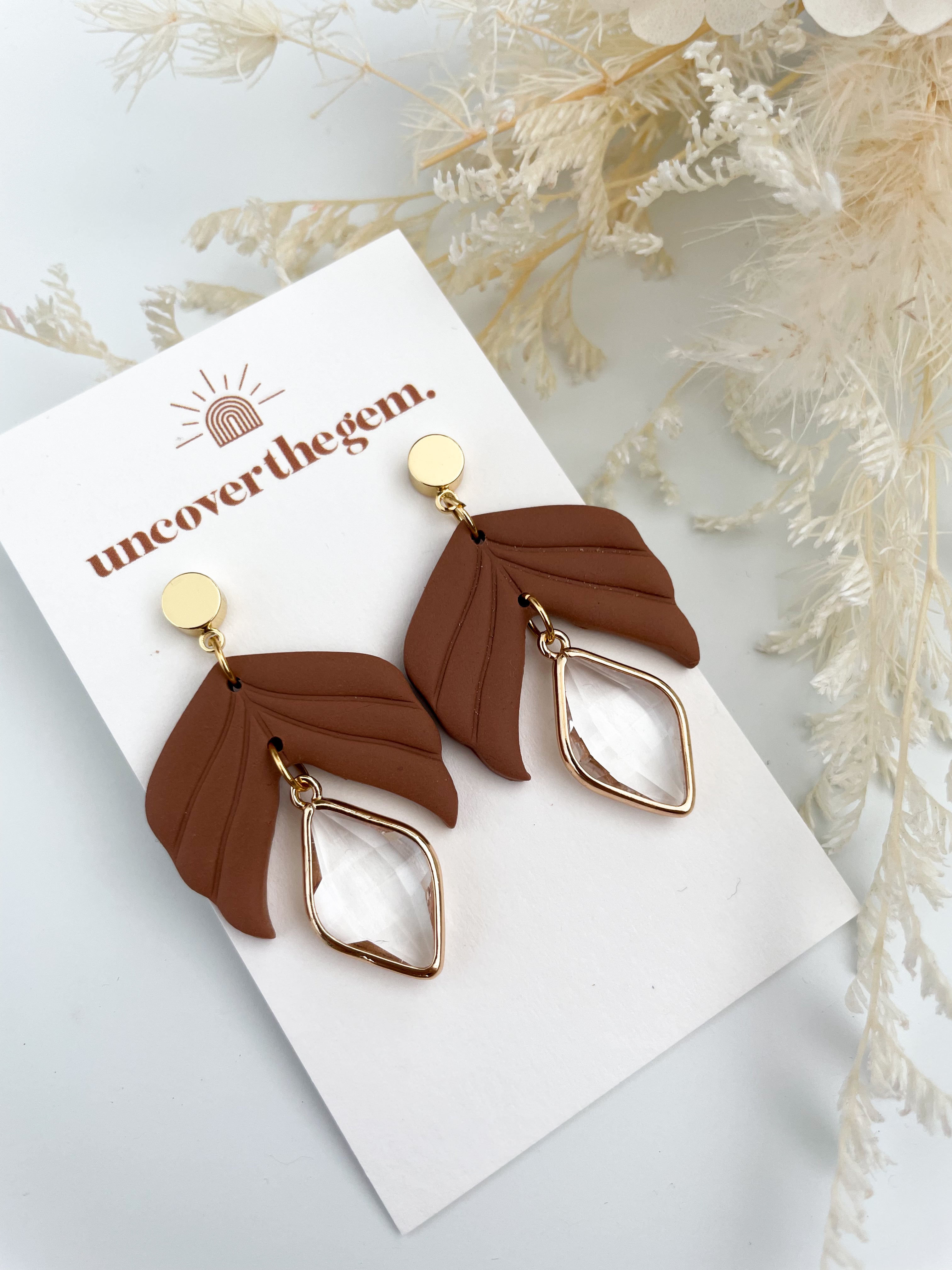 Orange-brown diamond drop