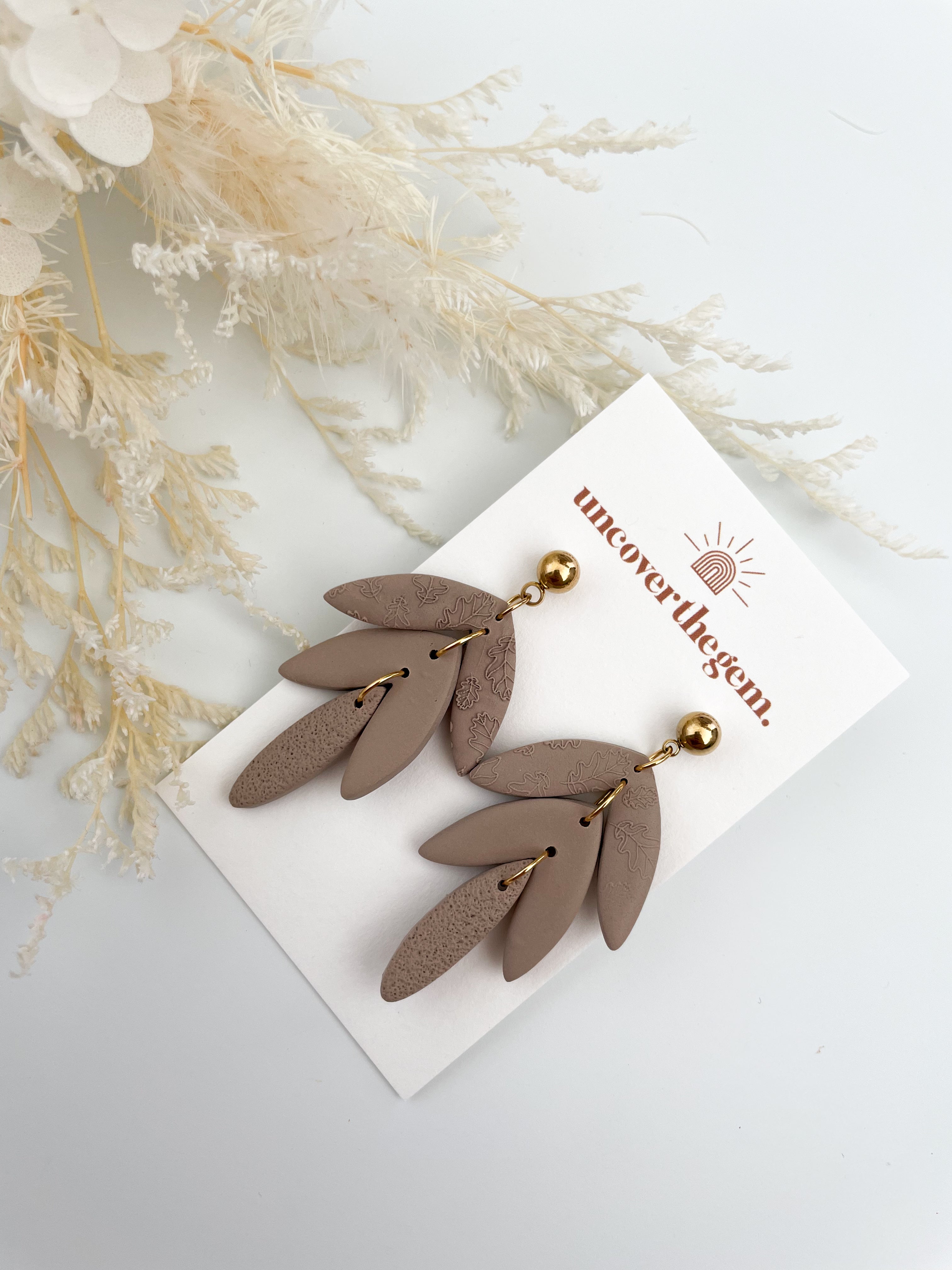 Stone leaf drop