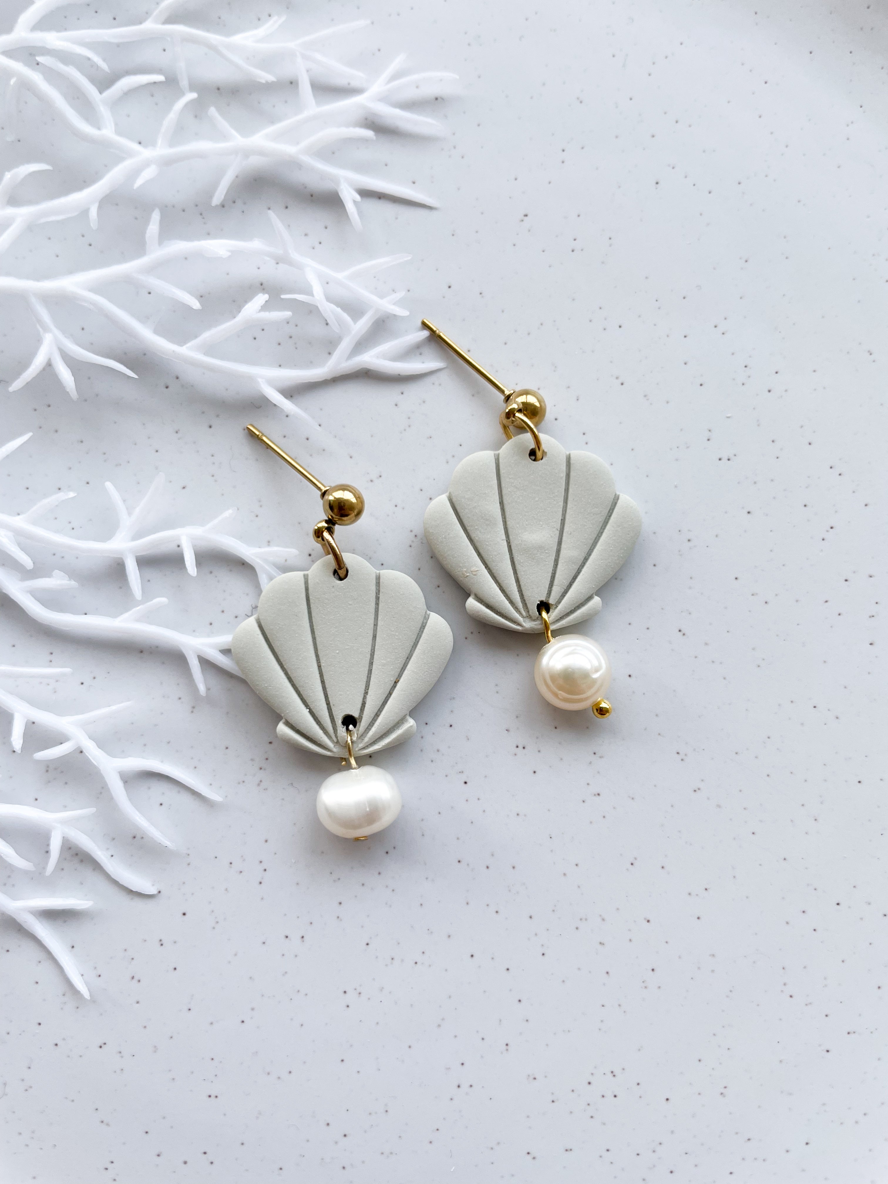 Green Clam & Pearl