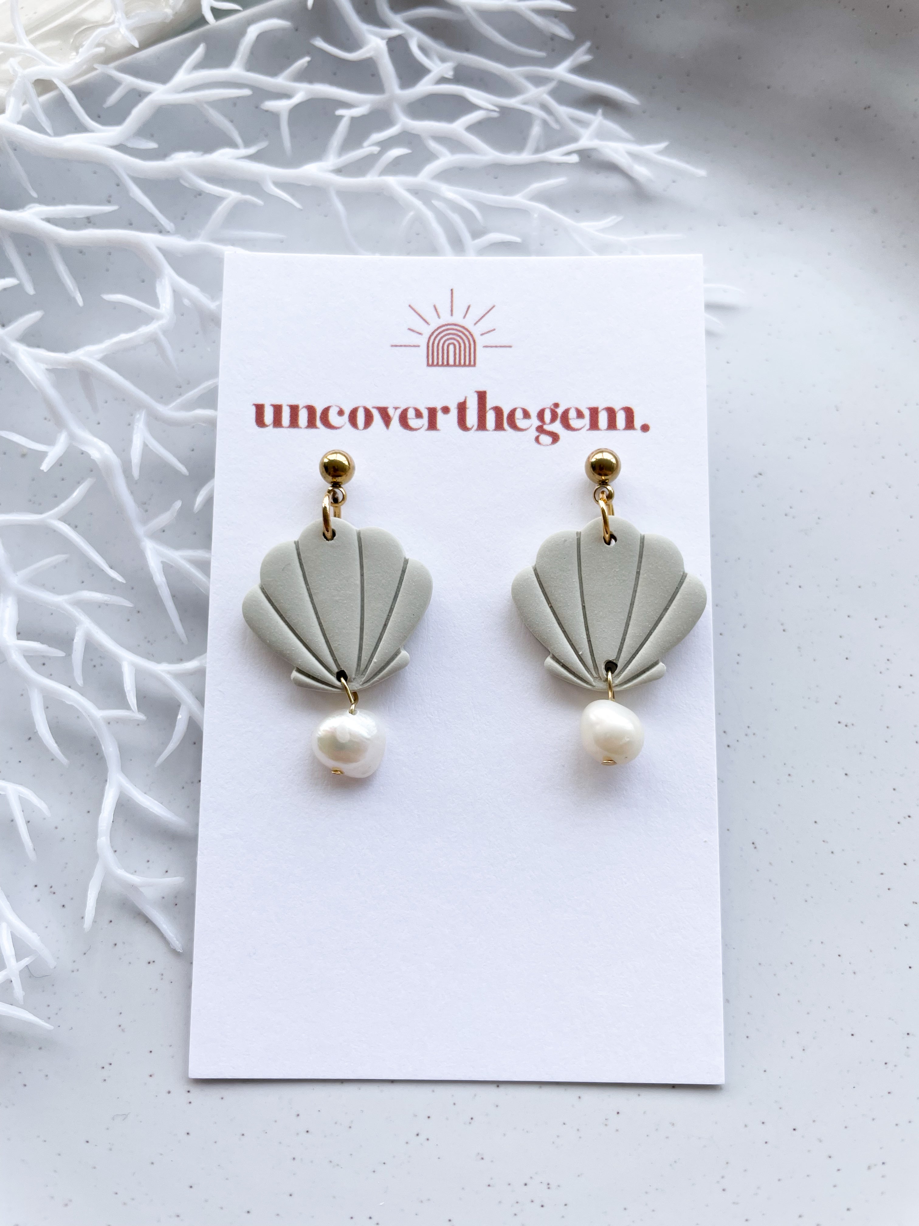 Green Clam & Pearl